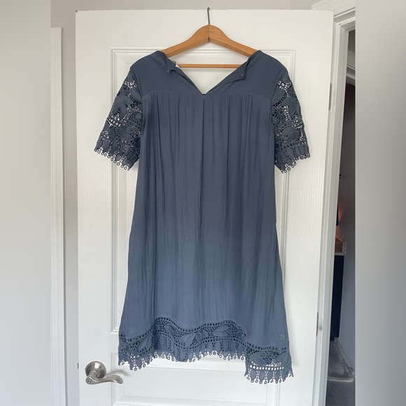 Slate Crochet Shift Dress - Picture 3 of 4